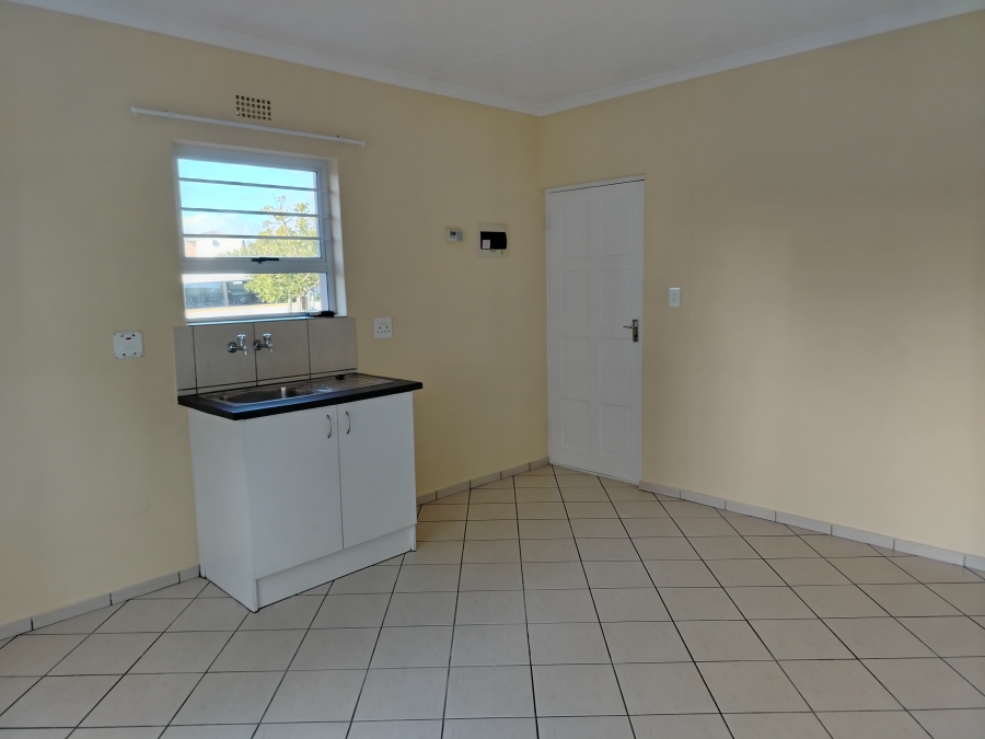 1 Bedroom Property for Sale in Sunset Glen Western Cape